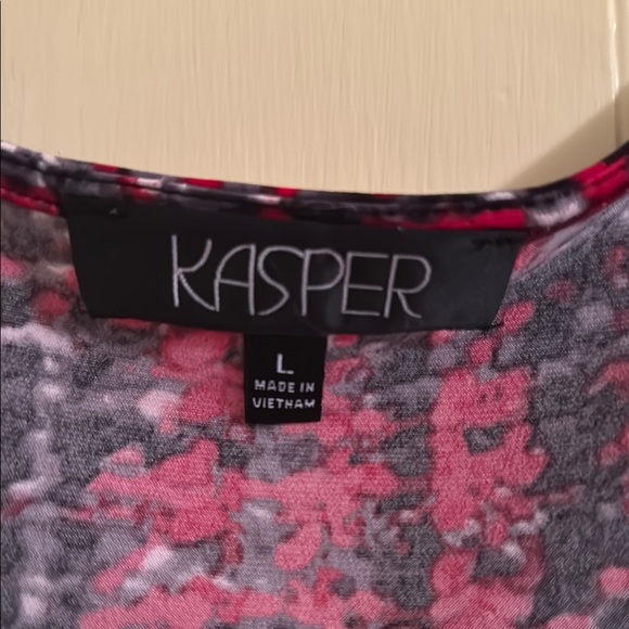 Kasper Black and Red Sleeveless Tank Top - Picture 2 of 3